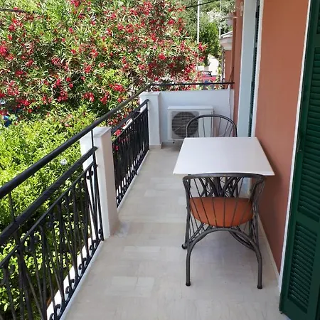 Garneli Apartament *