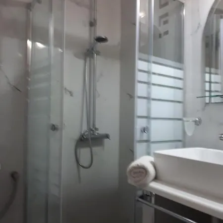 Garneli Apartament