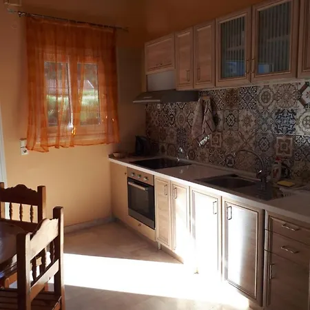 Apartament Garneli *