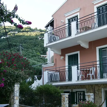 Garneli Apartament *